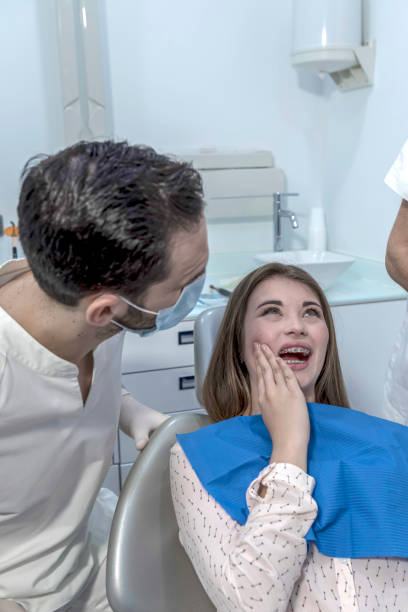Best Broken Tooth Emergency  in Moody, AL